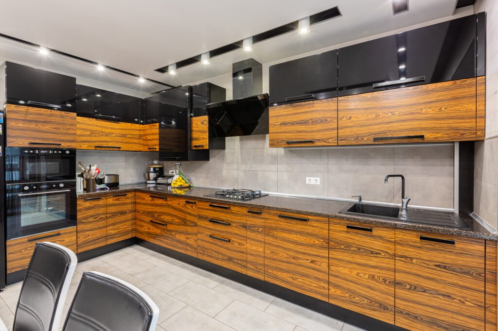 Modular Kitchen vs Custom Kitchen | Best Choice in Dubai