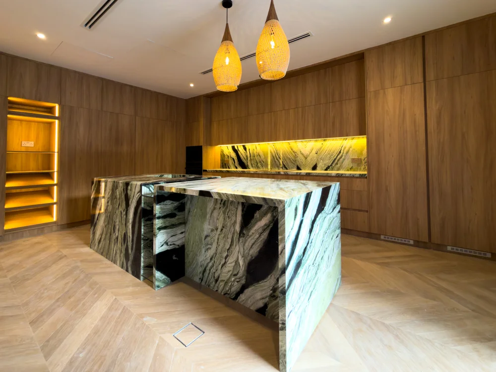 brookesfield kitchen 13