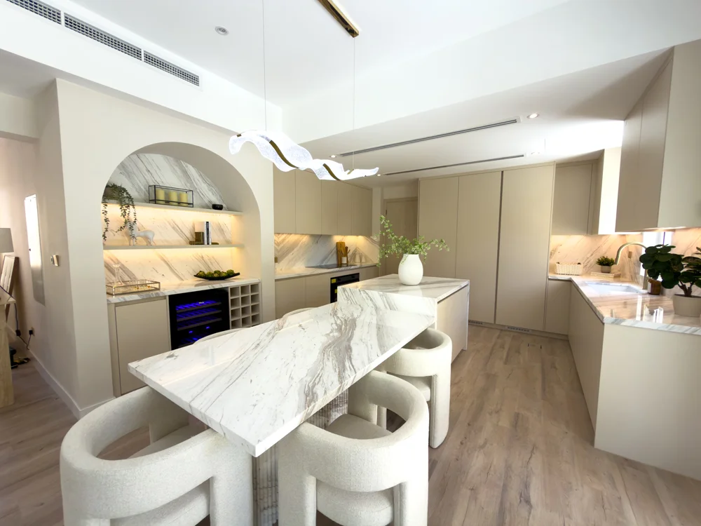 jumeirah gold estate kitchen 1